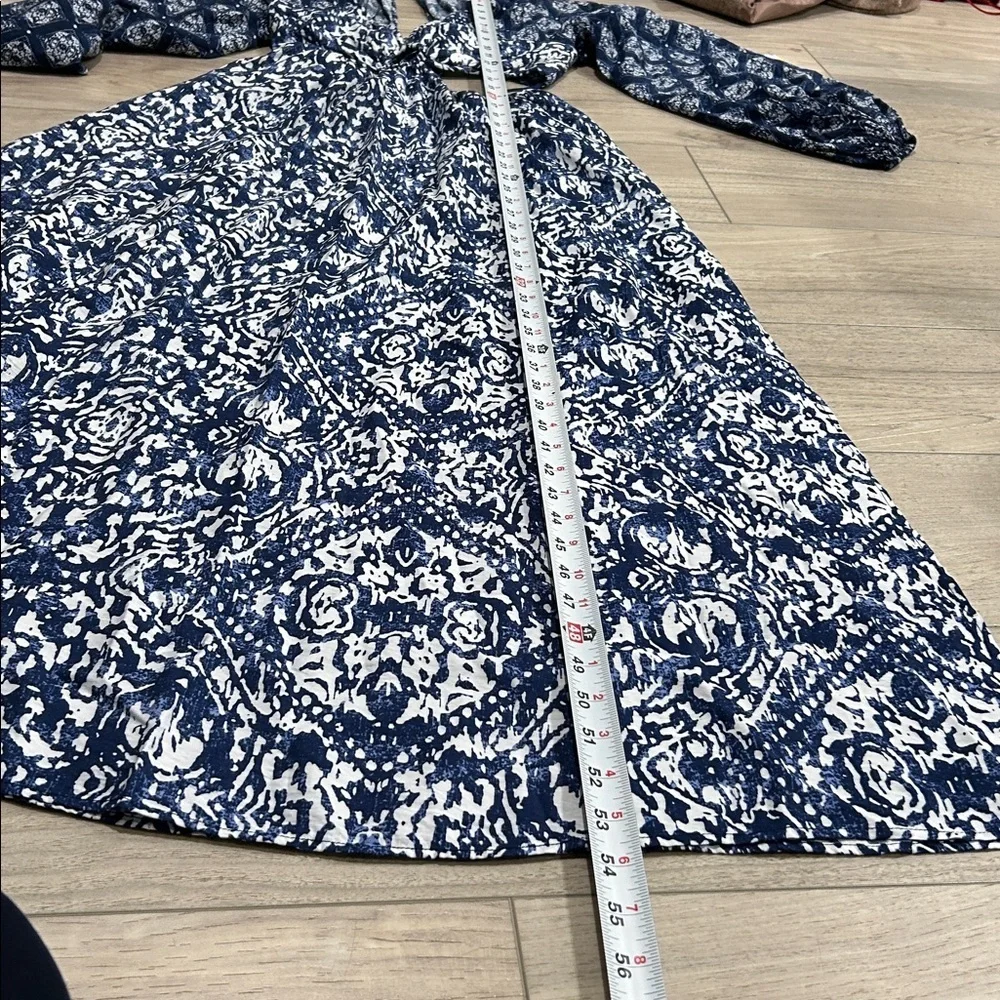 Abercrombie & Fitch Navy and White Dress Long-sleeve Plunge Cutout Maxi Dress XS